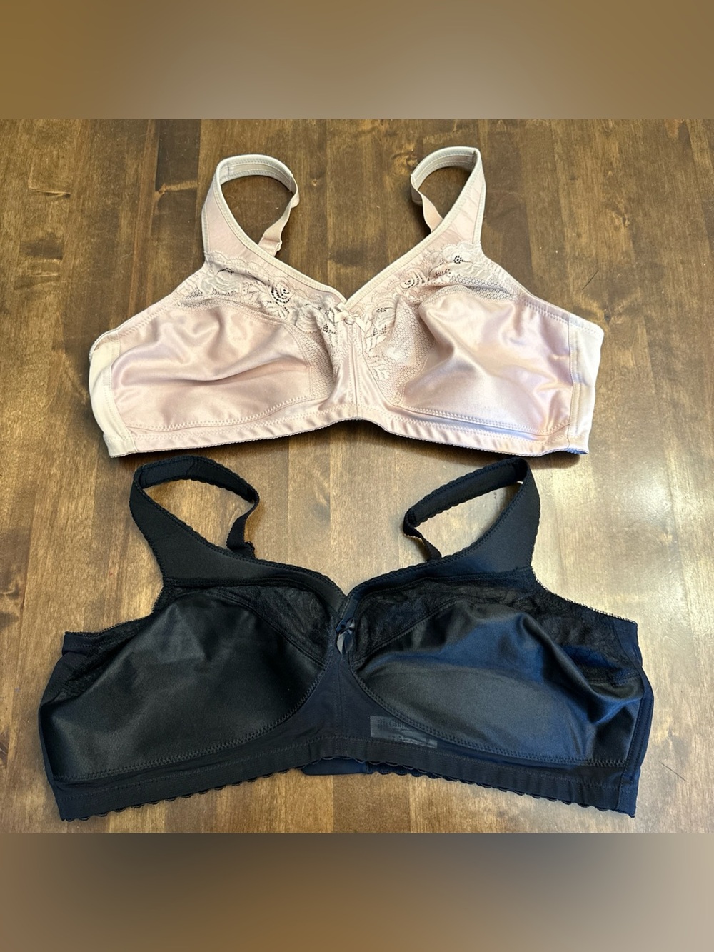 Glamorise Bra Bundle (2) 46C (US) Black Beige Wireless Supportive Comfy